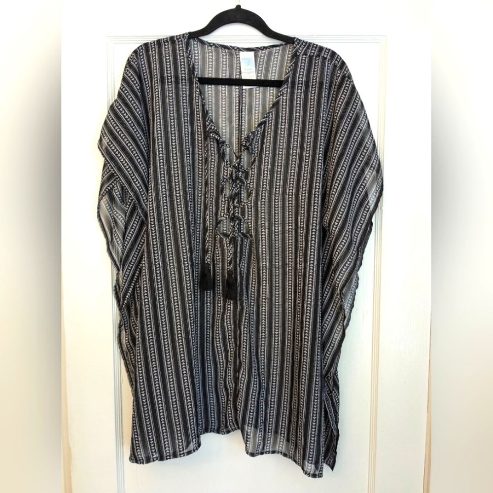 Time and Tru Swimsuit Cover-up, Sz. MEDIUM